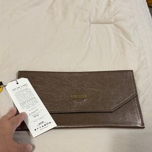 NWT R. Riveter Metallic Clutch